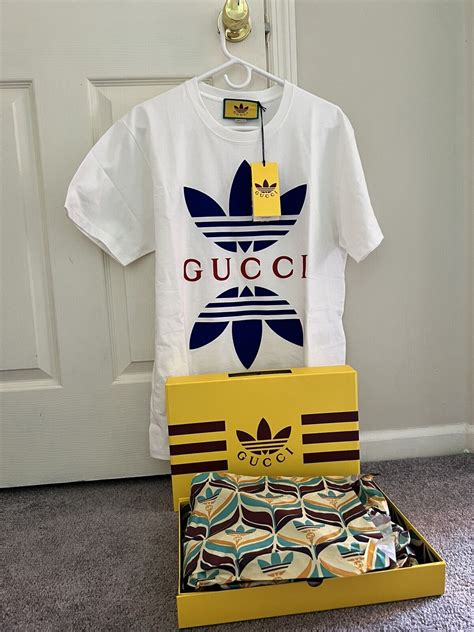 koszulka adidas gucci|Adidas x Gucci tracksuit.